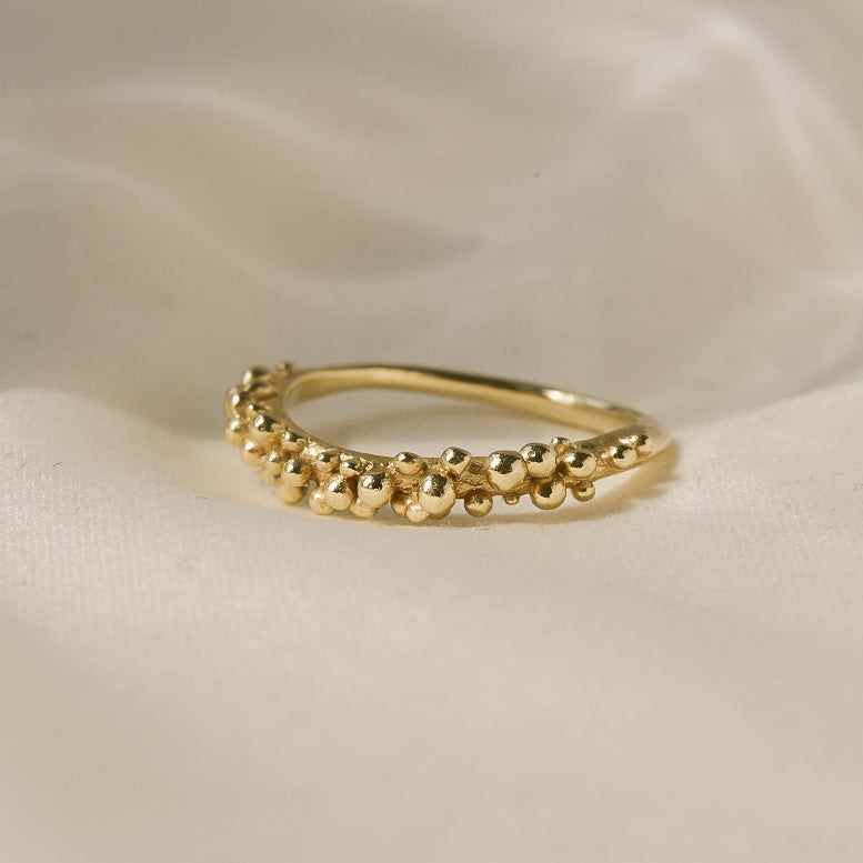 Theia Curved Ring